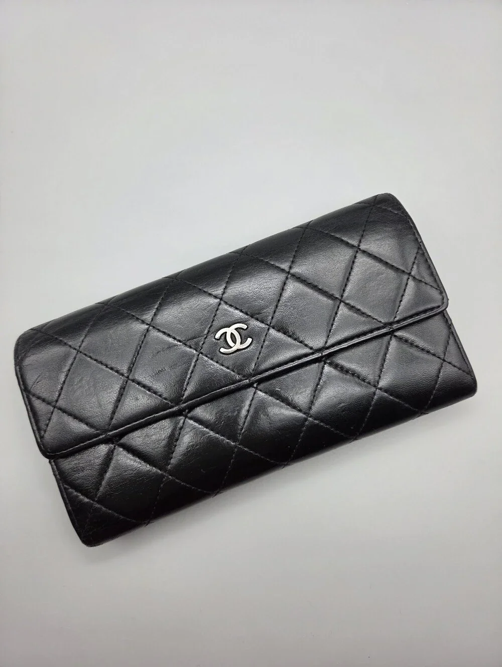🖤CHANEL Authentic Black Quilted Leather Flap Wallet with Silver CC🖤